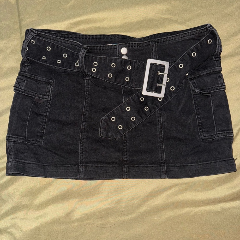 UO Joan Belted Micro Mini Skirt size L